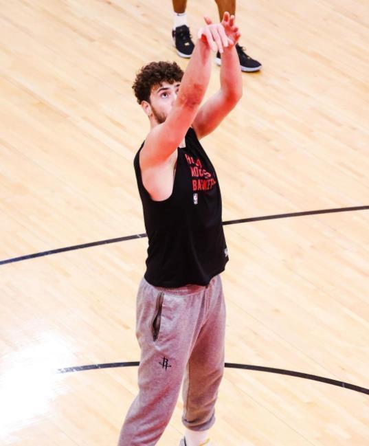 火箭队还可, A联盟当中, 么方式去得 火箭队还可, A联盟当中, 么方式去得